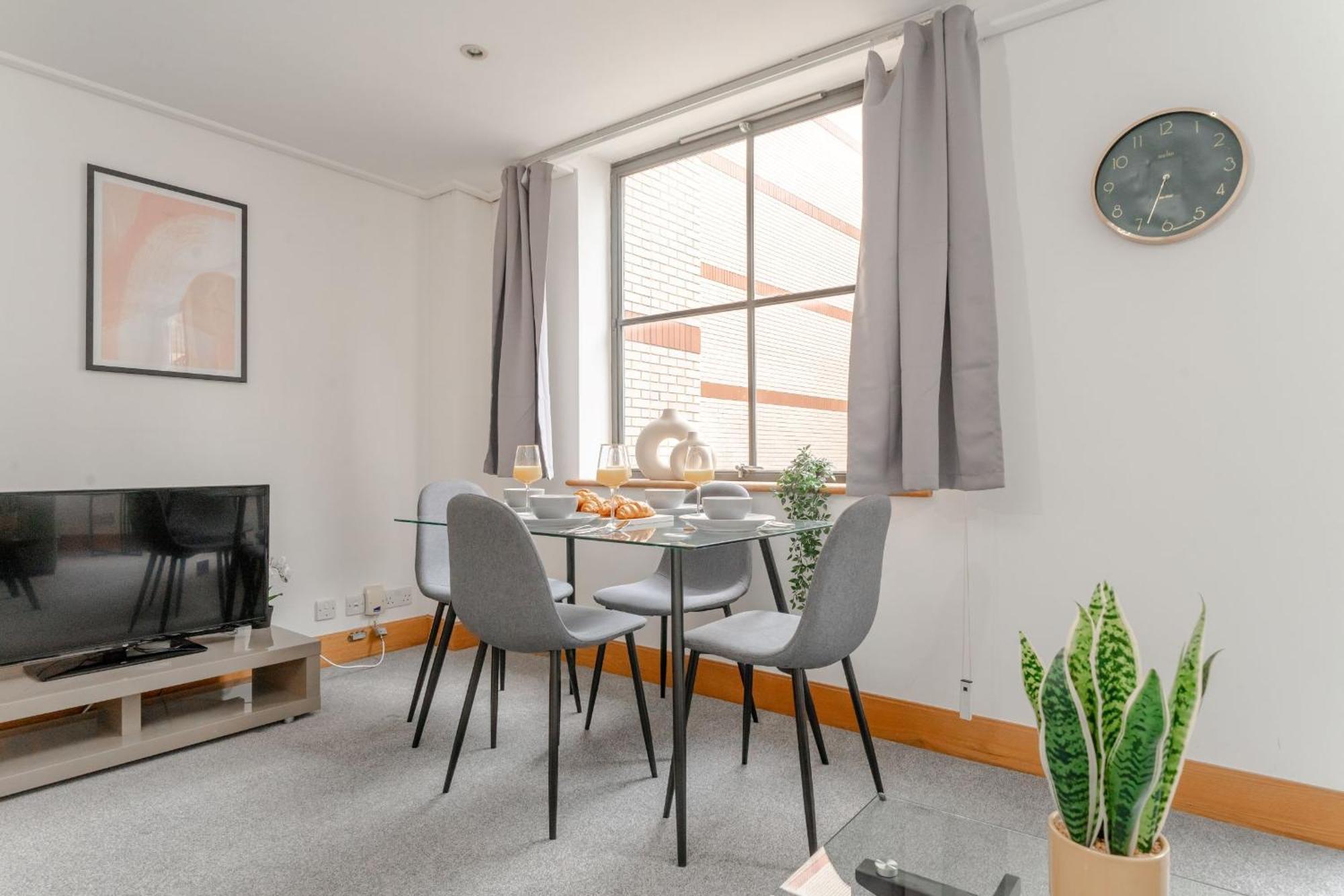 Holborn - 2Br Near Covent Garden -Cityapartmentstay Londýn Exteriér fotografie